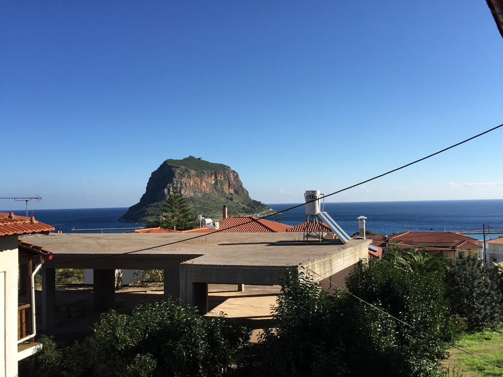 Monemvasia Green Apartments Habitación foto